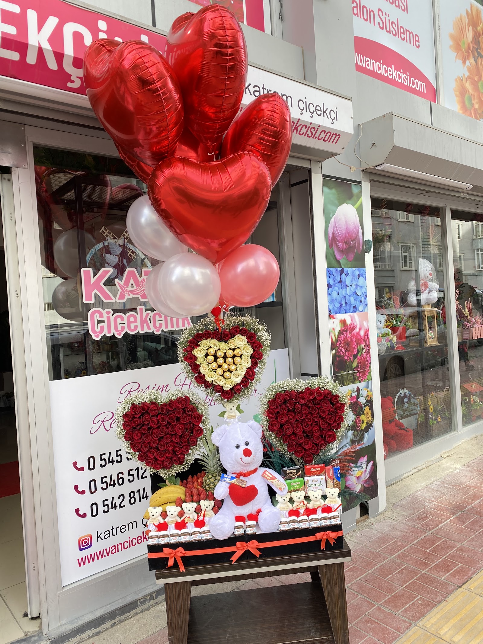 Katrem Flower Center Çiçekçilik