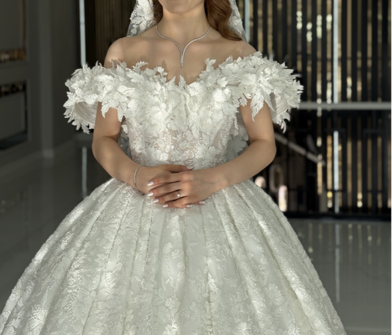 Voila Bridal/Gelinlik